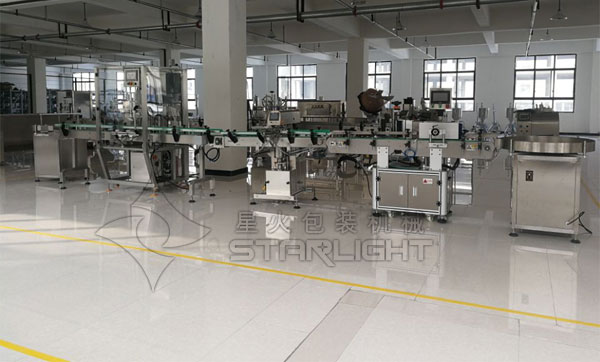 自動(dòng)化海鮮醬灌裝機(jī)生產(chǎn)線組建設(shè)備展示